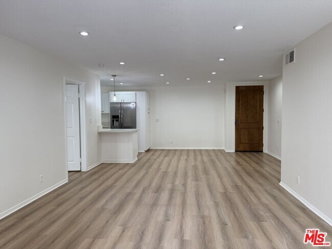 Foto del edificio - 8601 Falmouth Ave