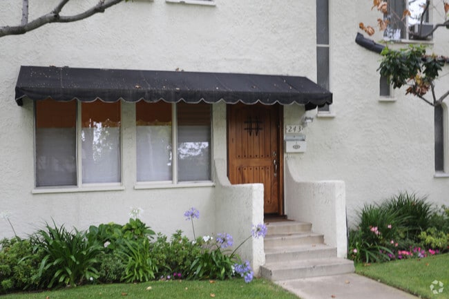 Building Photo - 243 N Swall Dr