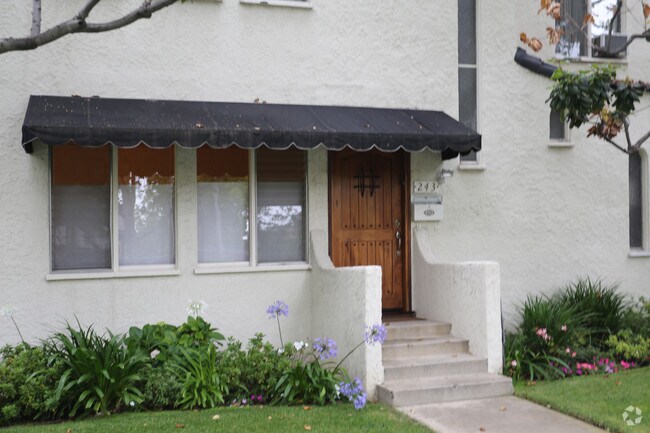 Foto del edificio - 243 N Swall Dr