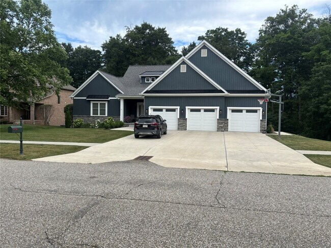 Foto del edificio - 4326 Stone Creek Dr