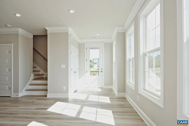 Building Photo - 2431 Anlee Rd