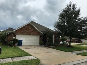 Building Photo - 1706 Riane Ln
