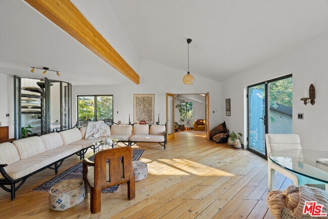 Foto del edificio - 20784 Medley Ln