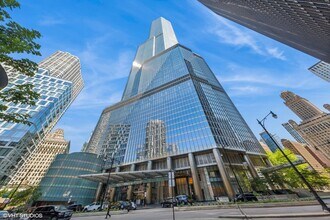 Building Photo - 401 N Wabash Ave