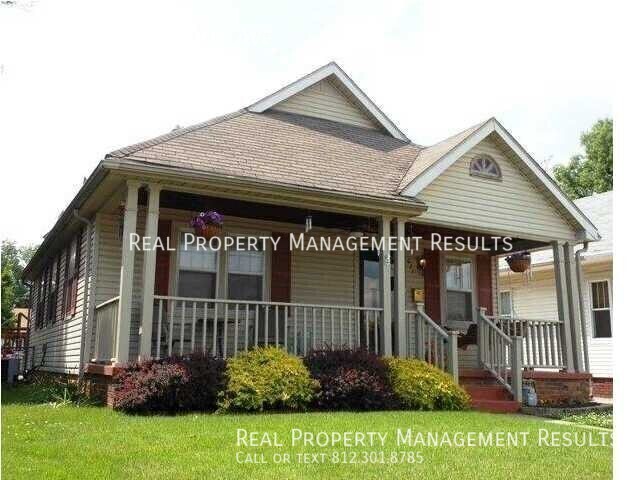 Primary Photo - 4 Bedroom, 2 Bath House East Side