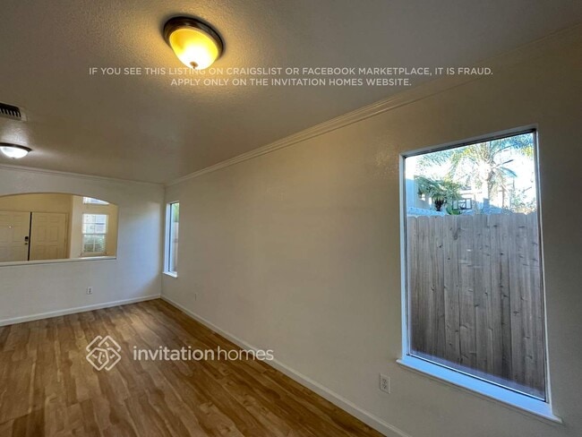 Foto del edificio - 456 Victory Ave