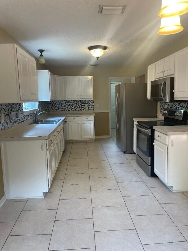 Foto del edificio - 4717 Whitewater Ln