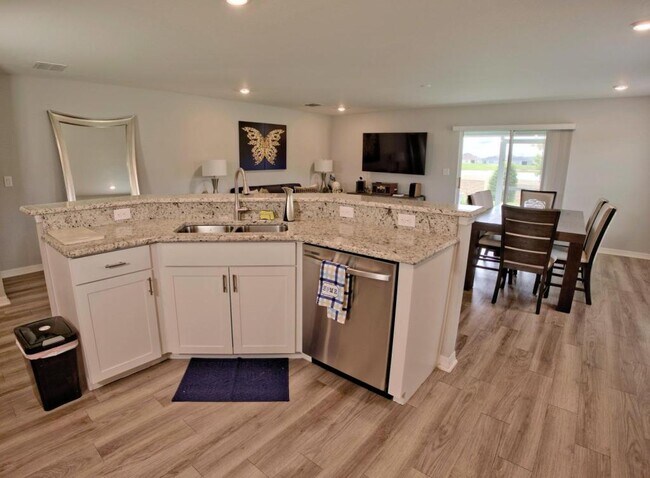 Building Photo - 3014 Fieldwood Cir