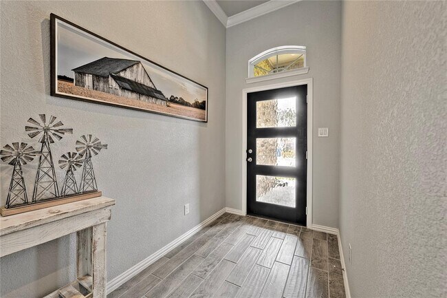 Foto del edificio - 676 W Linnwood Dr