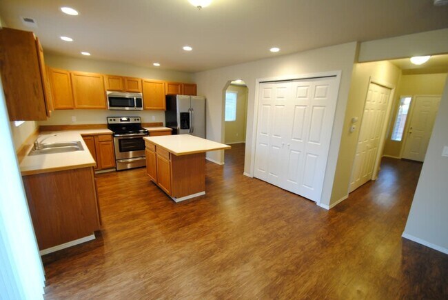 Foto del edificio - 5418 60th Pl NE