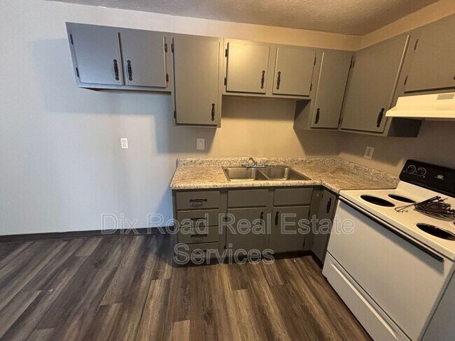 Foto del edificio - 739 Trumbull St