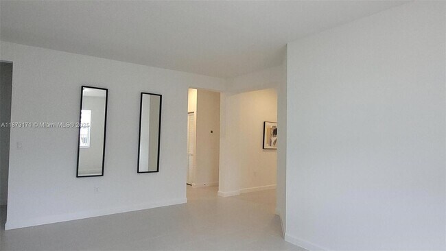 Foto del edificio - 16105 SW 149th Ave