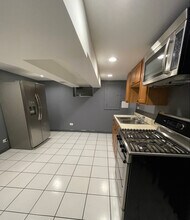 Building Photo - 4031 N Austin Ave