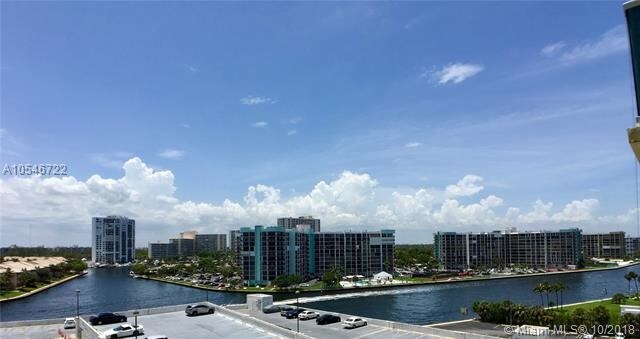 Foto del edificio - 3800 S Ocean Dr
