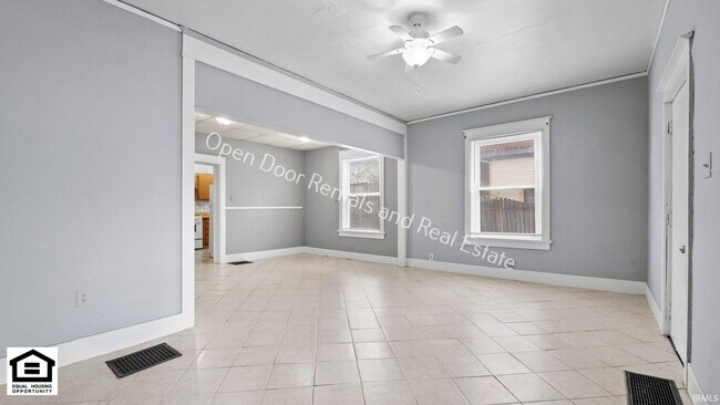 Foto del edificio - 412 Archer Ave