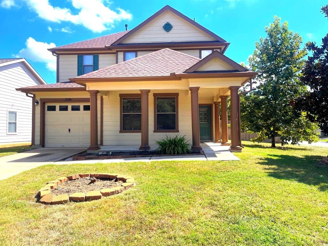 Primary Photo - 21206 Shadow River Ln