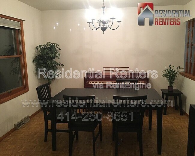 Foto del edificio - 257 S Regis Rd