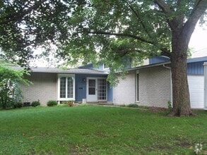 Building Photo - 2601 Esch Ave