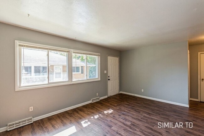 Foto del edificio - 3422 SW 8th St