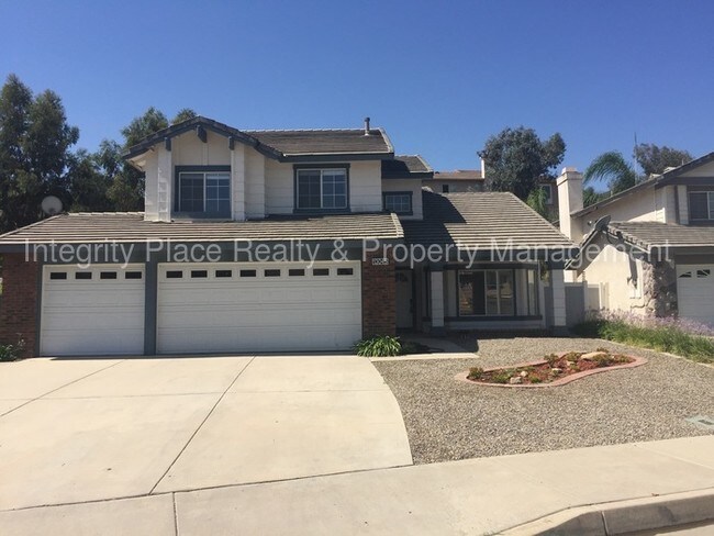Building Photo - Gorgeous Horse Thief Canyon Home