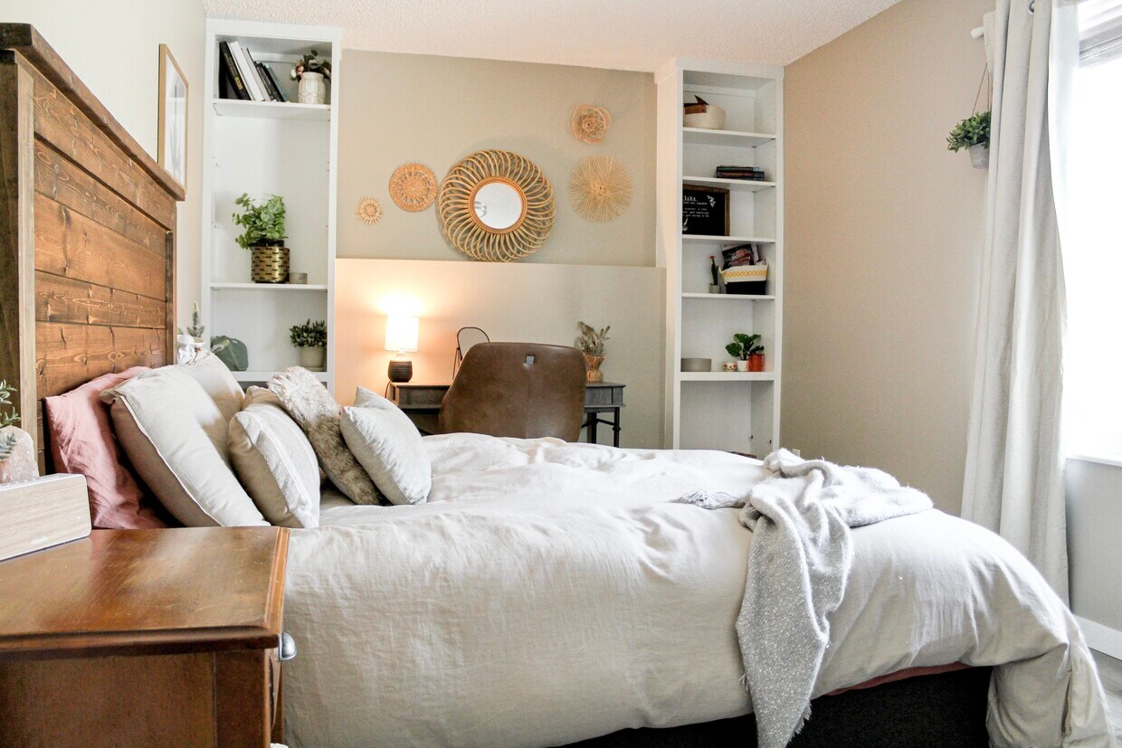 1987 Palm Dr, Colorado Springs, CO 80918 House Rental in Colorado