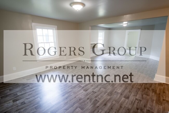 Building Photo - 828 State St