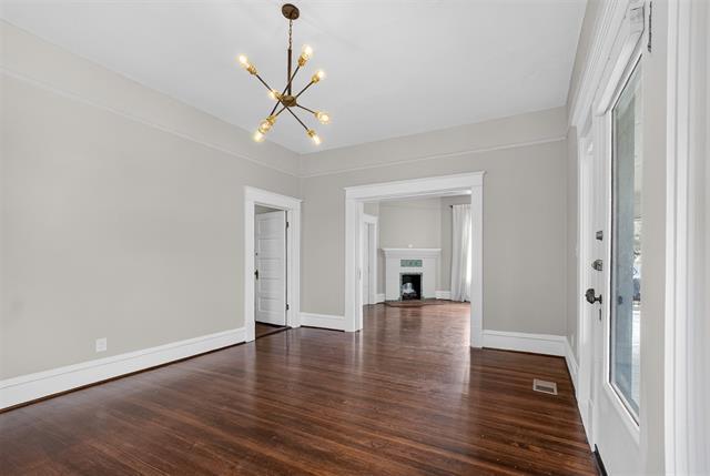 Foto del edificio - 1630 Mistletoe Blvd