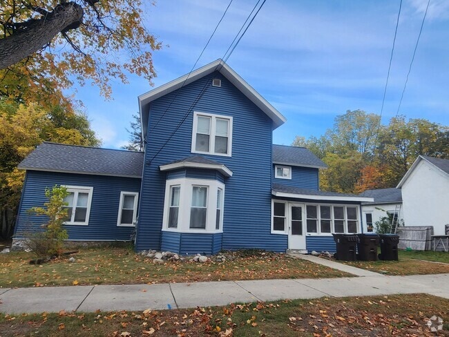 Building Photo - 202 Sanborn Ave