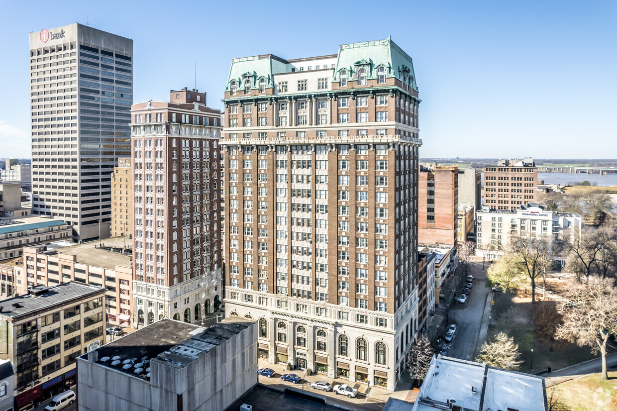 Primary Photo - Goodwyn Condominiums