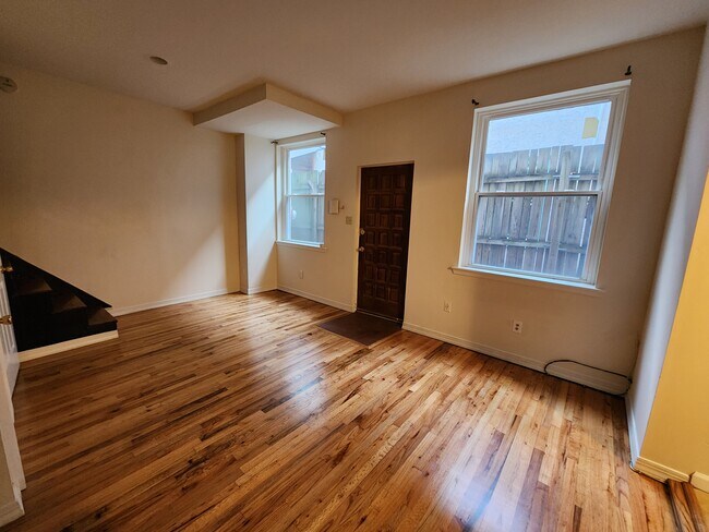 Building Photo - 1114 N 4th St