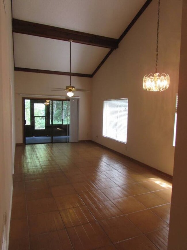 Foto del edificio - 2 Bedrooms/ 2 Baths, Large 2 story 1,050+ ...