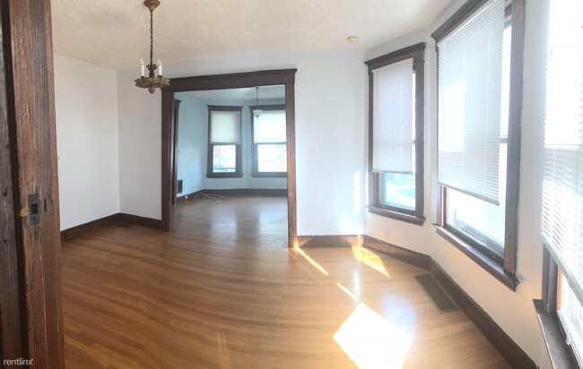 Foto del edificio - 2 br, 1 bath House - 366 Central Ave Unit 1