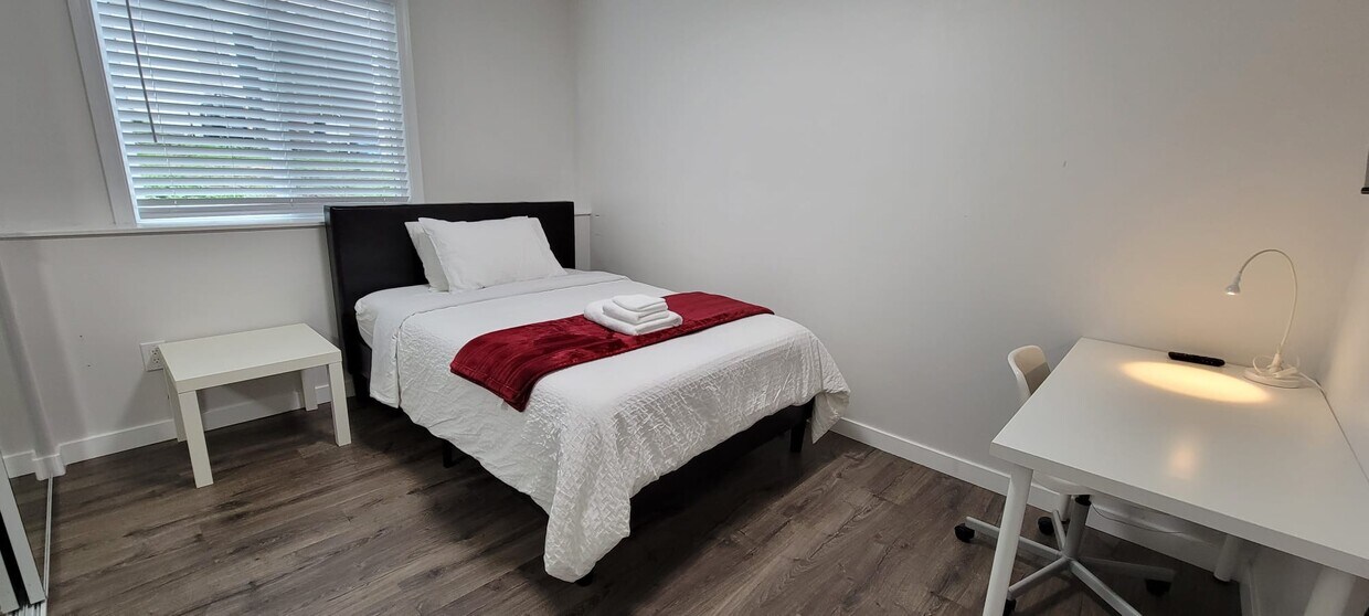 Foto del edificio - 8029 240th St SW