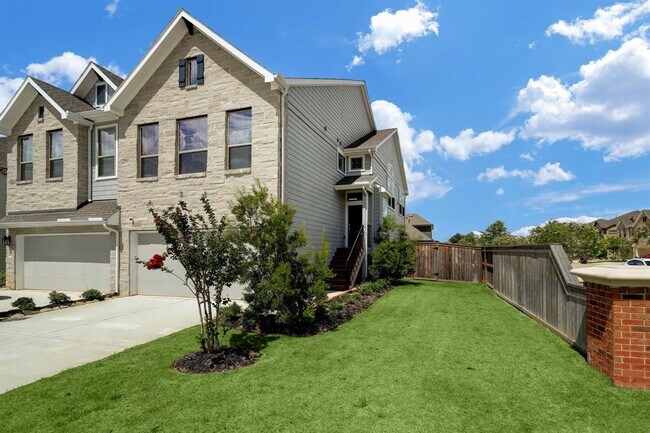 Building Photo - 2518 Terrace Point Dr