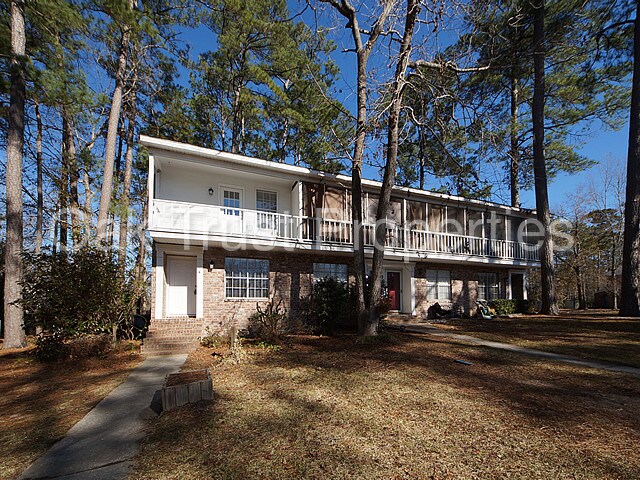 Building Photo - 308 Crestview Dr