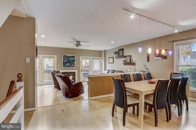 Building Photo - 909 Winchester Ct