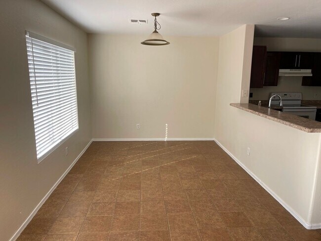 Foto del edificio - 12825 W Cherry Hills Dr