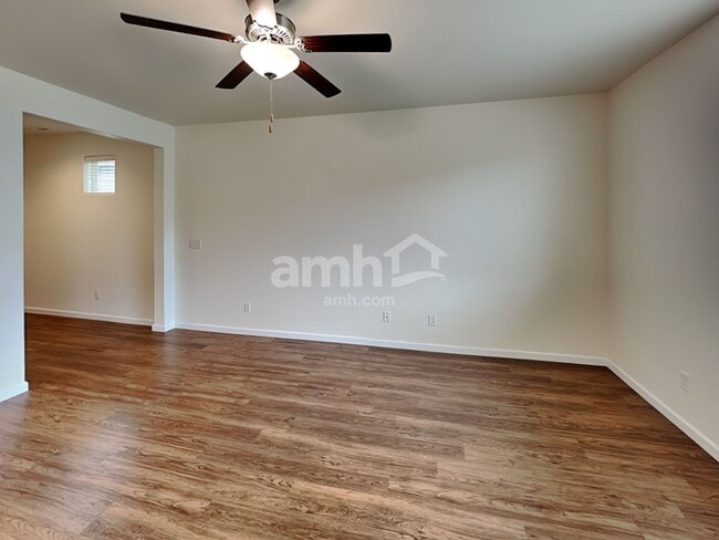 Building Photo - 1993 NW 22nd St