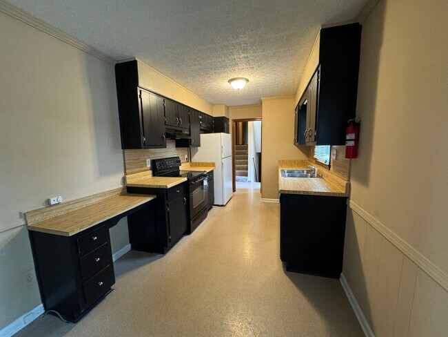 Foto del edificio - 3224 Lake Monroe Rd