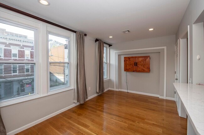 Foto del edificio - 386 Summit Ave