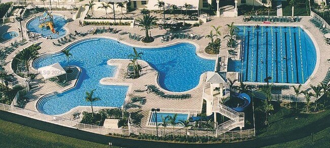 Building Photo - 1042 Sunflower Cir