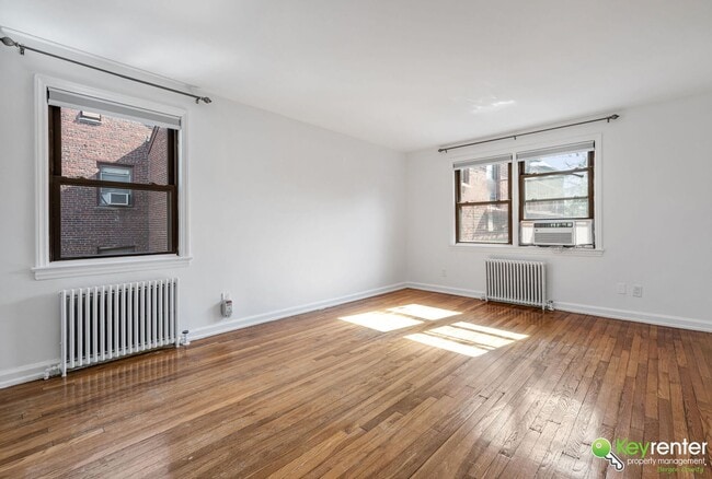 Foto del edificio - Renovated Studio with easy access to NYC