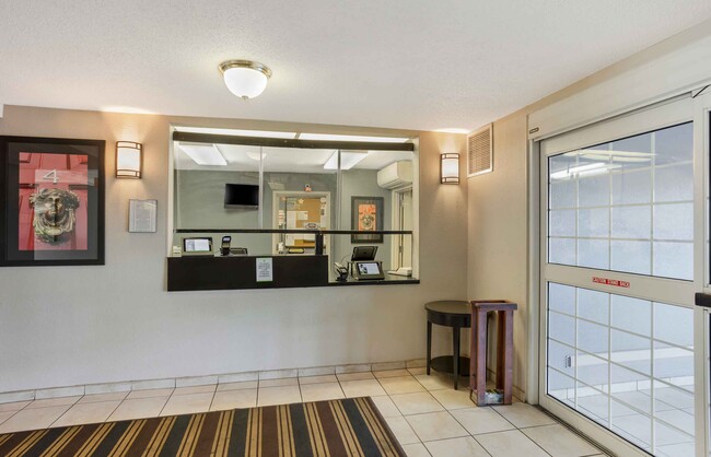 Building Photo - Furnished Studio-Wilkes-Barre - Hwy. 315