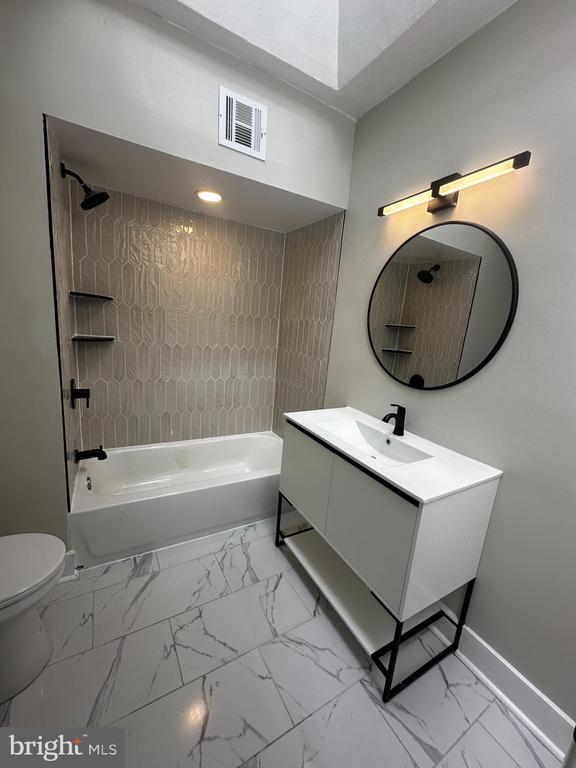 Foto del edificio - 5410 Willows Ave