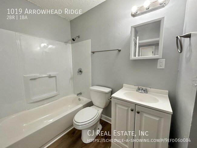 Building Photo - 1019 Arrowhead Ridge