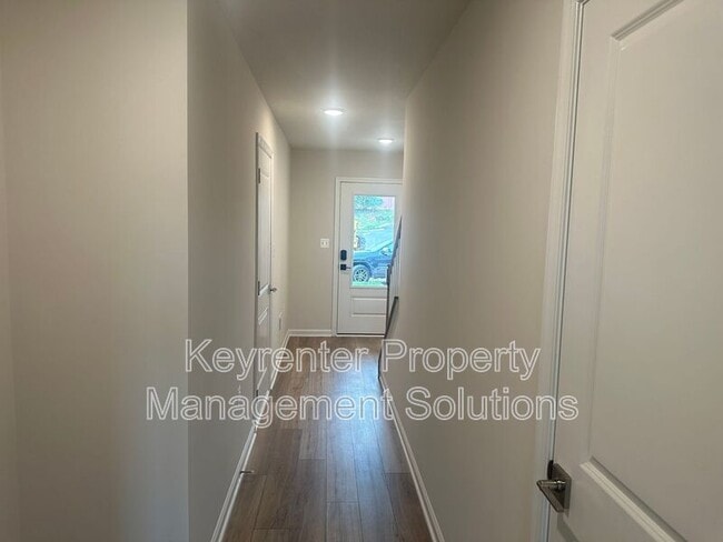 Building Photo - 121 Gibraltar Dr