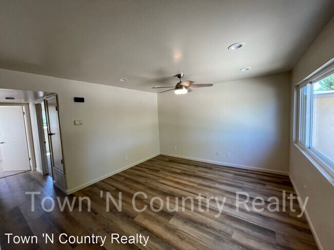 Foto del edificio - 2 br, 1 bath House - 950 Brookhill Dr.