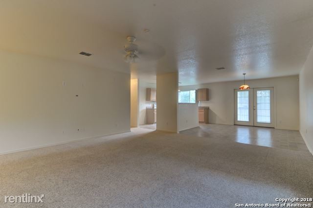 Building Photo - 3 br, 2 bath House - 10026 Wolf Crossing