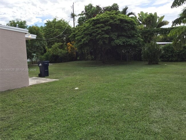 Foto del edificio - 4700 SW 97th Ave