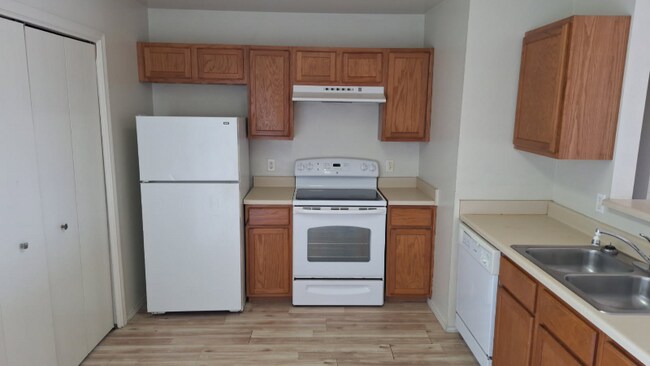 Foto del edificio - 3702 Malibu Ln